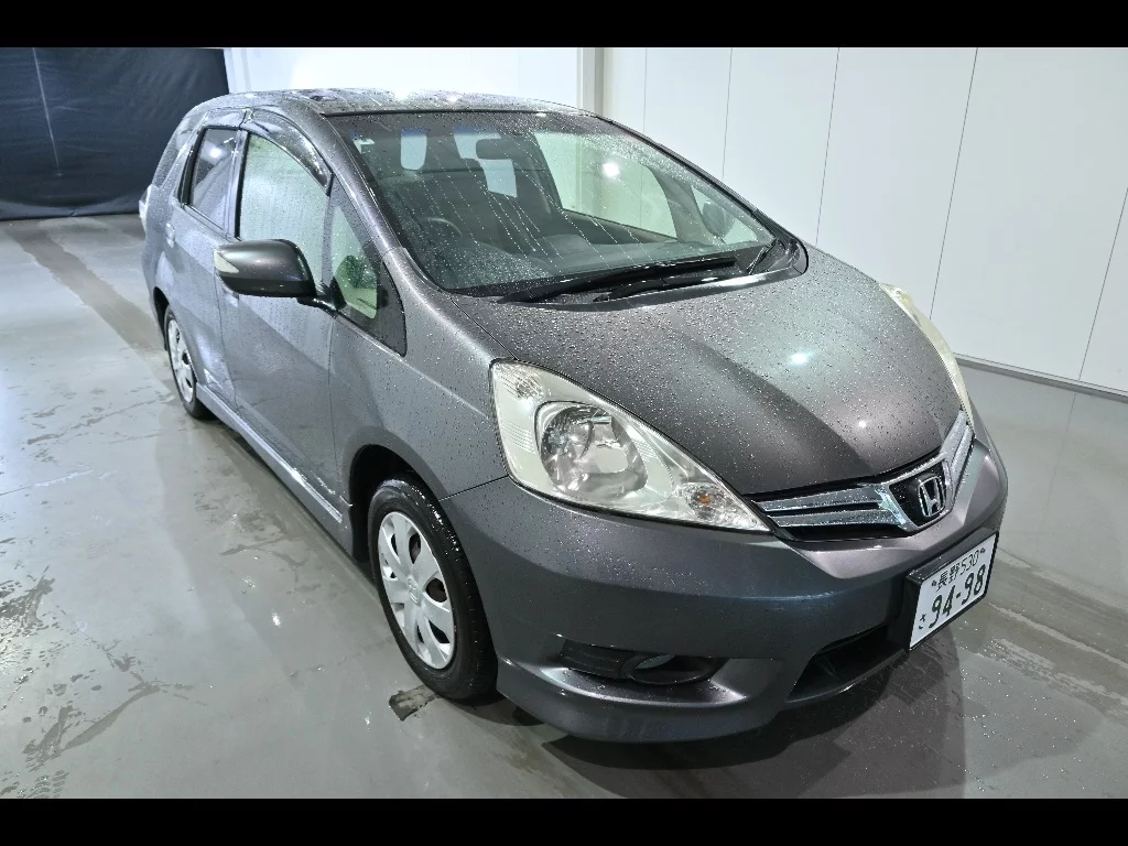 Honda Fit Shuttle GG8 2012